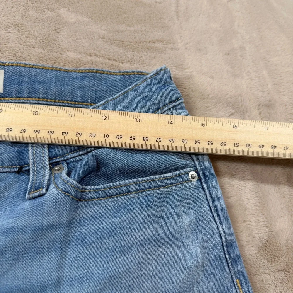 Signature by Levi Strauss Super Skinny Jean Womens 28 Light Wash Distressed Good